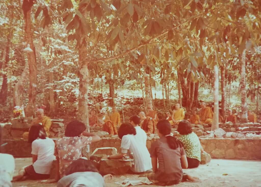 พุทธทาสภิกขุในความทรงจำของ เพ็ญพรรณ วังวิวัฒน์ ทายาทคุณประสิทธิ์ และคุณปราณี พุ่มชูศรี 2 500045