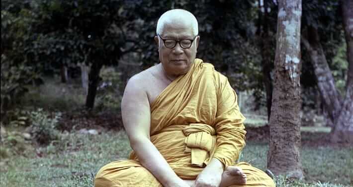 พุทธทาสตอบ - ภาวนาแล้วกลัว จะแก้อย่างไร 8 picture in20221122222252