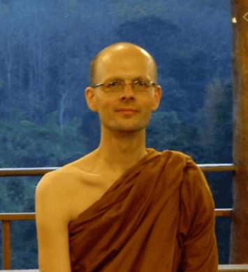 Ajahn Gavesako 6 AjahnGavesako