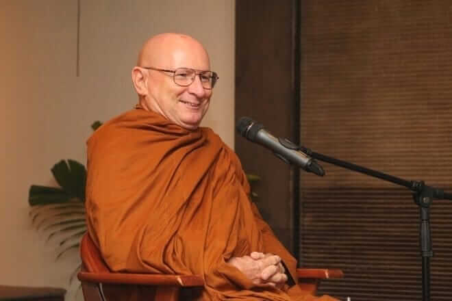 Ajahn Tiradhammo 2 IMG 4450 660x440 1