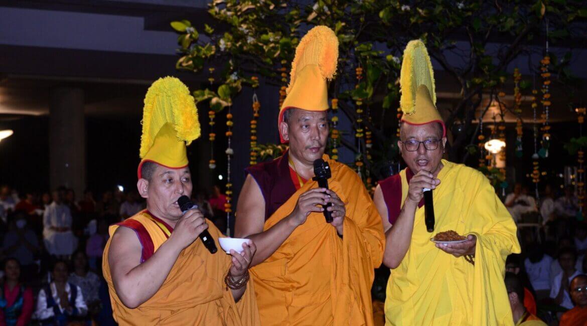 บันทึกกิจกรรม (VDO) - เฉลิมฉลองโลซาร์เทศกาลปีใหม่ของชาวพุทธทิเบต กับคณาจารย์และคณะพระสายธรรมสันสกฤตจาก ทิเบต–อินเดีย 22 โลซาร์ สวนโมกข์กรุงเทพ 2026 17