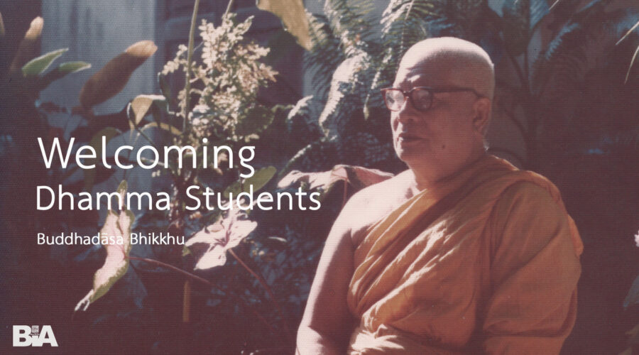 8801 Welcoming Dhamma Students