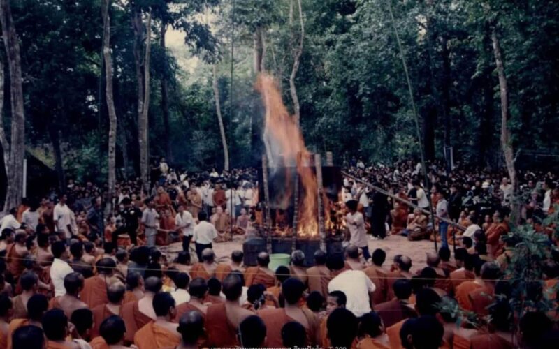 เผาศพ พุทธทาส