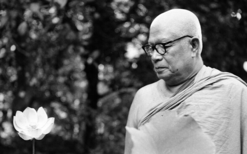 อ.จ พุทธทาส (190)_cr